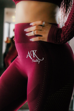 Load image into Gallery viewer, Women’s yoga/gym set